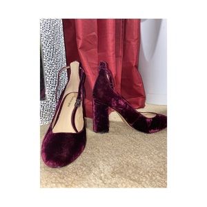 Dress, swimsuits, shoes